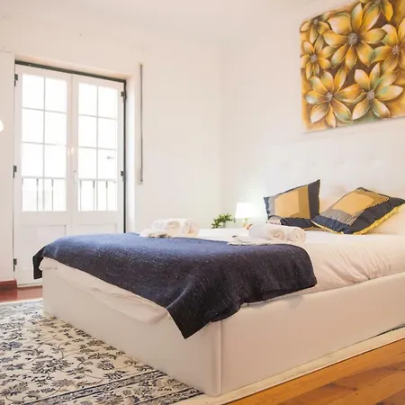 Stylish T3 Castle View, Rossio *